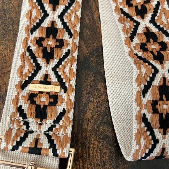 Adjustable Woven Guitar Bag Strap - Picture 2 of 3